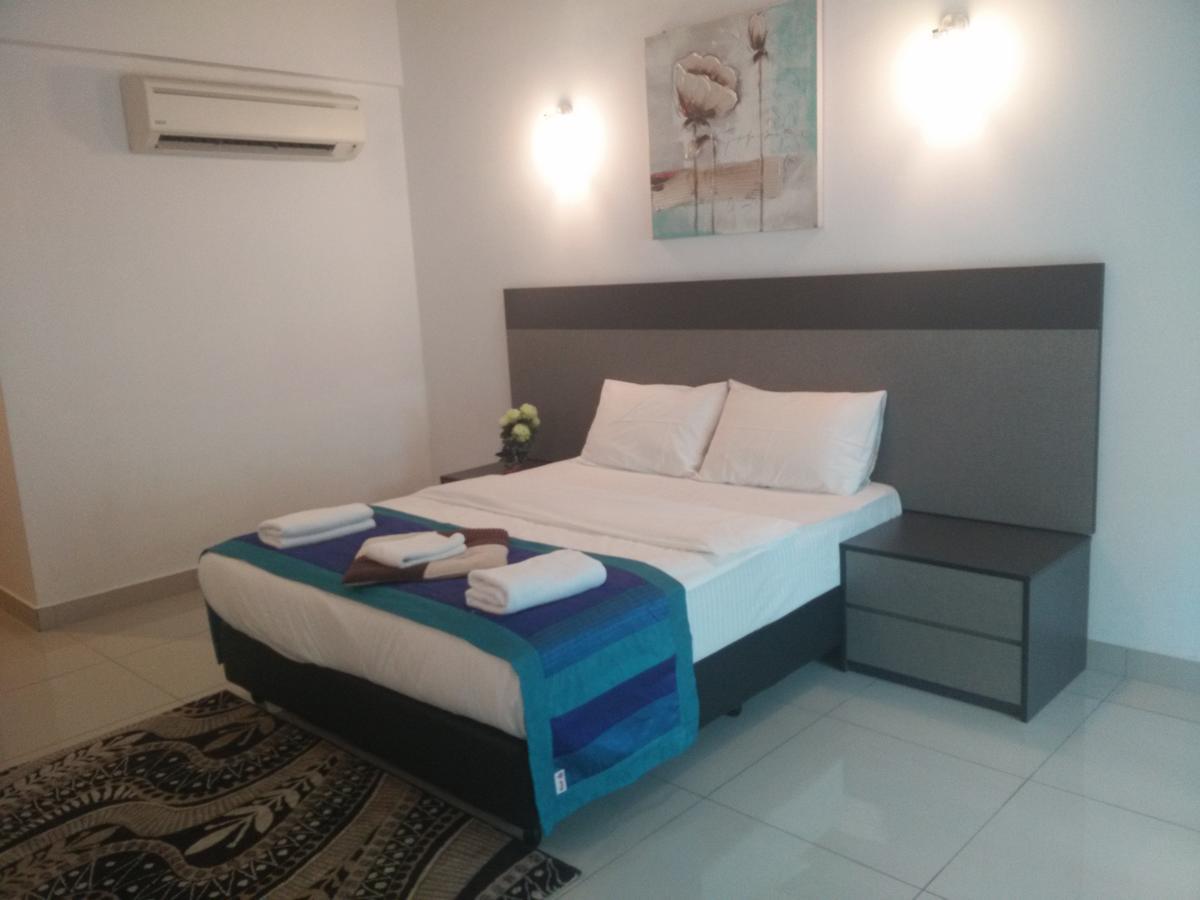 Aster Hotel Bukit Jalil Куала-Лумпур Экстерьер фото